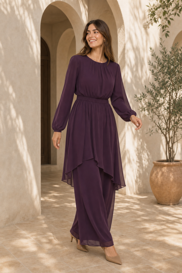 Mira 37 tunic set alternate angle