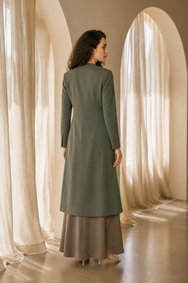 Dawn 55 occasion jacket back or construction