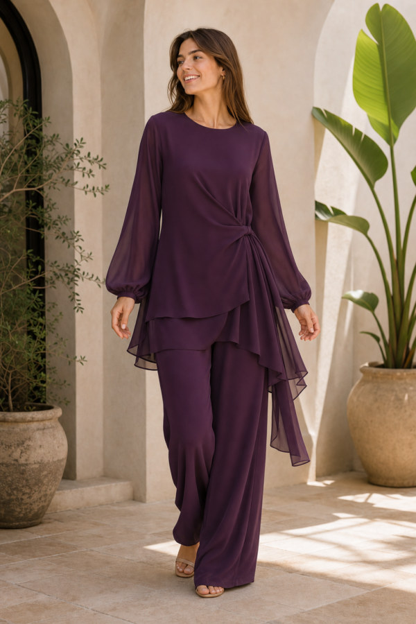 Mira 87 tunic set alternate angle